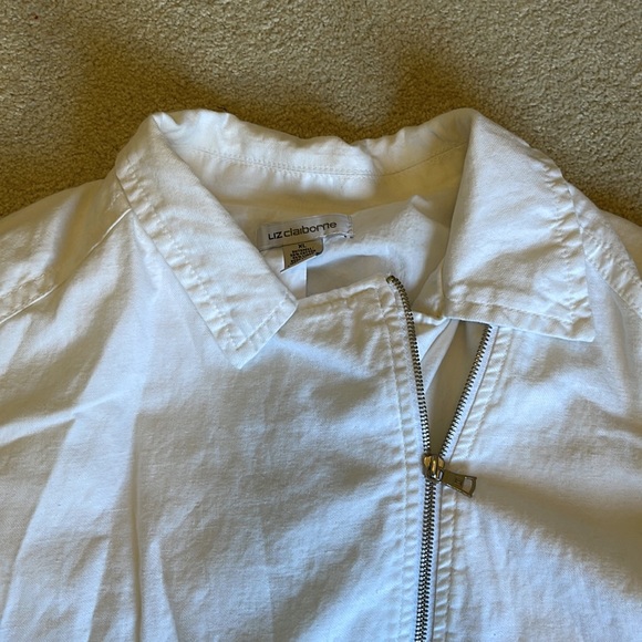 White lightweight jacket - Picture 3 of 3